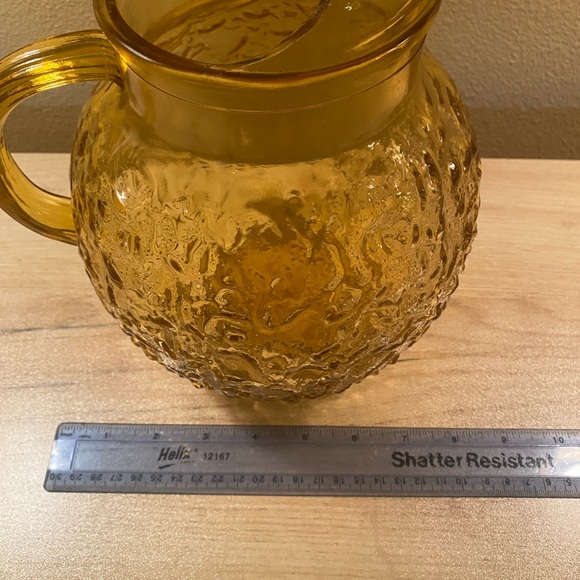Anchor Hocking Vintage pebbled crinkle amber glass pitcher, no cracks or chips - Picture 8 of 9